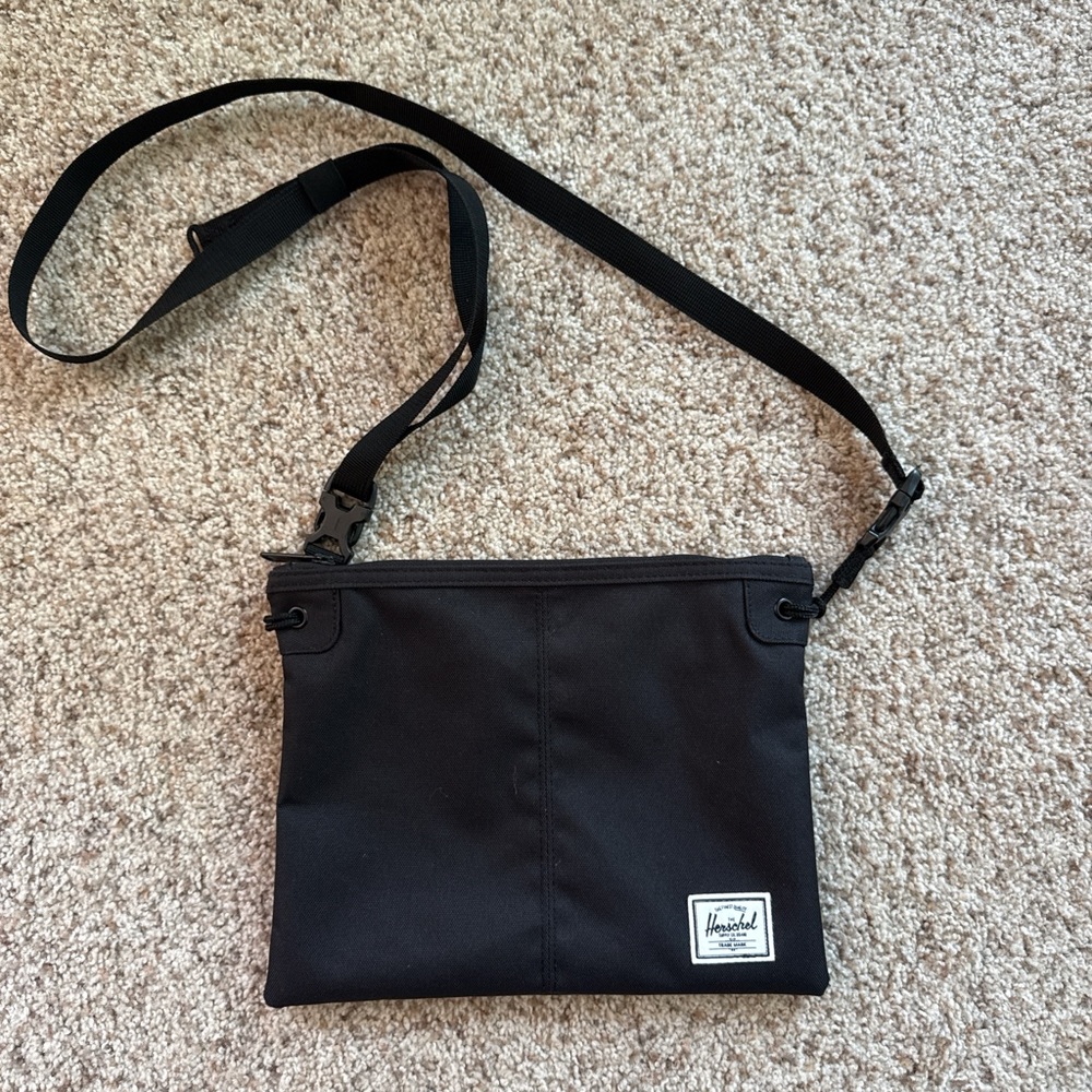 Herschel Supply Company Black Messenger Bag